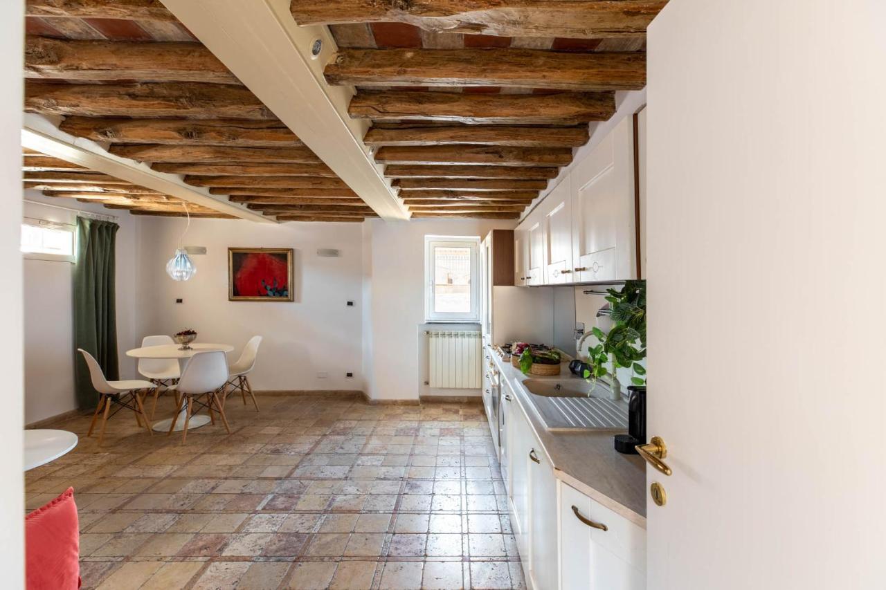 Iflat Penthouse In Campo De' Fiori Apartment Rome Luaran gambar